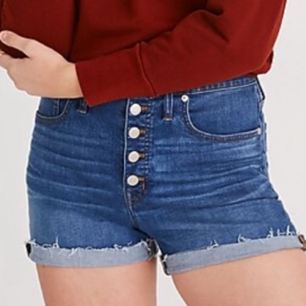 Madewell High-Waisted Jean Shorts with Frayed Hem